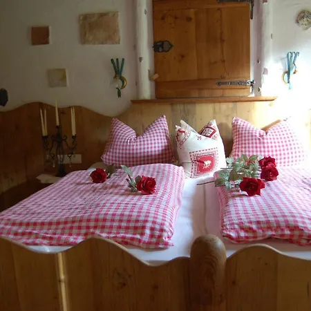 Schweizerhof מלון אובראו