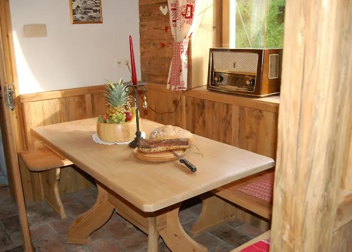 Schweizerhof Szálloda 3*