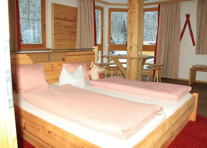 Schweizerhof Hotel Oberau